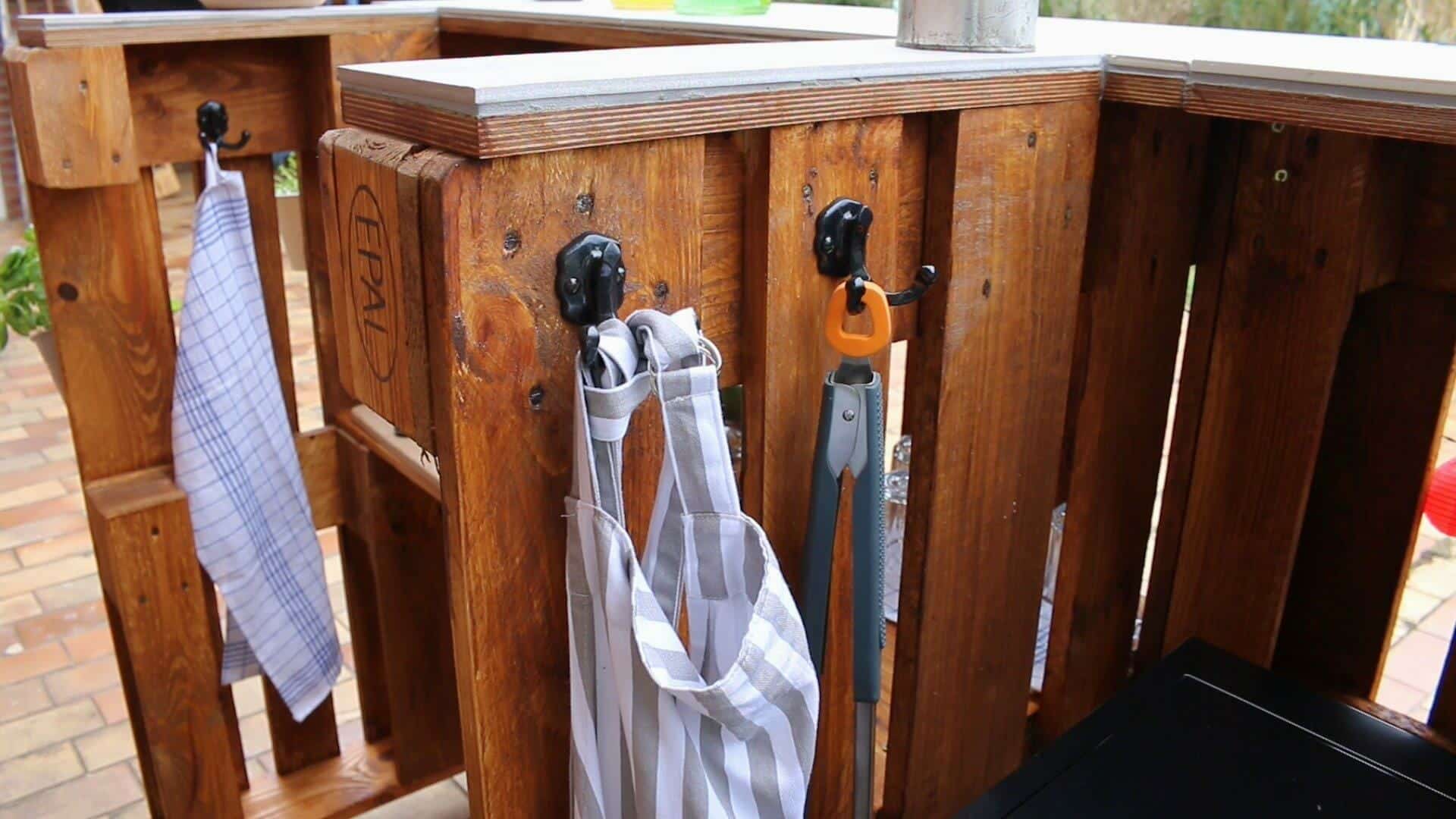 Bar aus Paletten-Palettenbar-Palettenmöbel Bar aus Europaletten