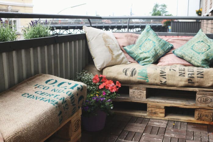 【ᐅᐅ】 Balkonmöbel aus Europaletten ᐅ DIY Anleitungen & Shop