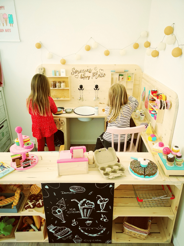 Kinderküche-selber-bauen-aus-Holz
