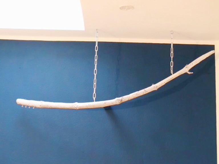 á
kleiderstange aus einem ast selber bauen aus alt mach neu diy
