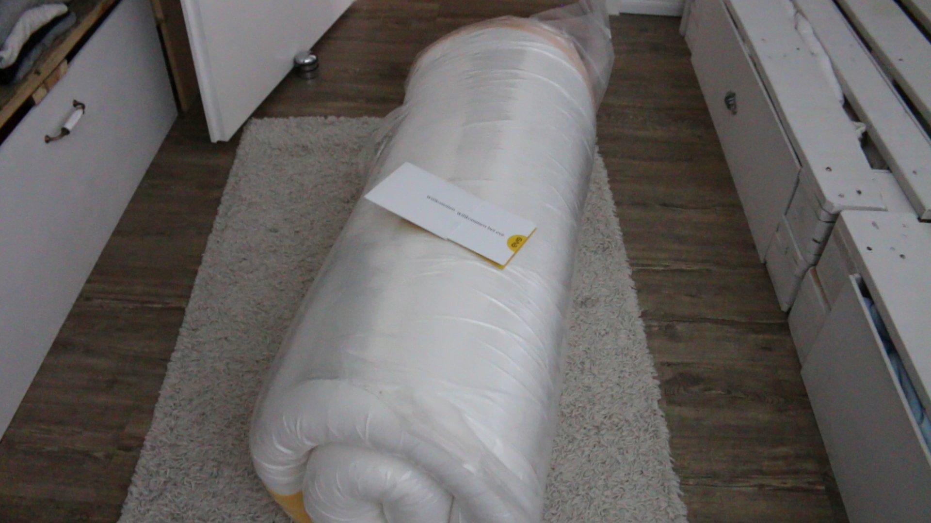 Die richtige matratze für ein palettenbett unser eve matratzen ...