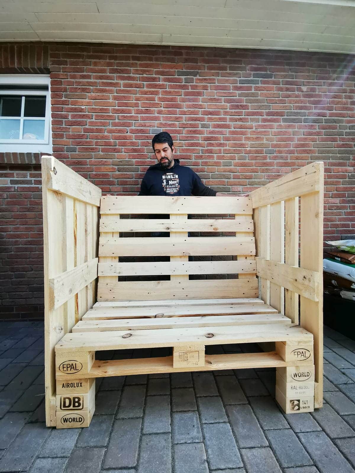 strandkorb-aus-paletten-selber-bauen-diy-anleitung